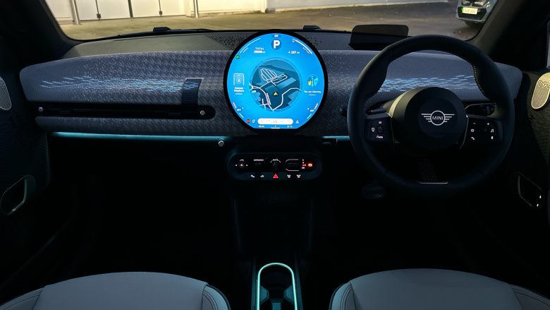 MINI Cooper 135kW E Exclusive [Level 2] 41kWh 3dr Auto Electric Hatchback